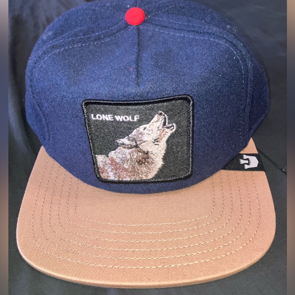 Goorin Bros Lone Wolf Blue and Tan Cap. New w/tag